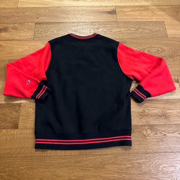 Champion sweatshirt.Size L. Excellent condition. - Picture 3 of 5